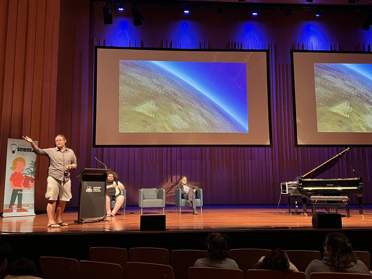 satellitedundee's tweet photo. Beautifully moving songs by @GlennSkuthorpe 🎸
Indigenous Astronomy by Peter Swantong ✨
Sounds of Space Project recordings played by @SoM_ANU’s Clavinova 🎹
Transcendent music of Prof Kim Cunio set to footage of @btucker22’s atmospheric observations 🎼
#ScienceWeekACT https://t.co/9eK0jj5Sr5