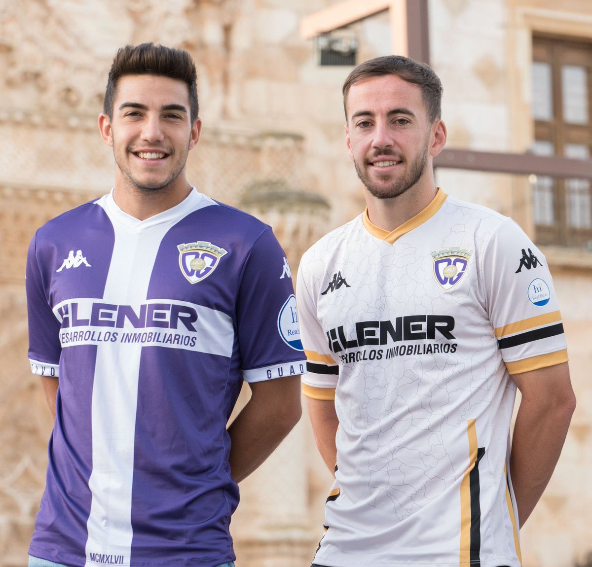 Alcarreño Enfurecido (@furiaalcarrena) on Twitter photo 1 RT: Un voto para que estas sean las camisetas oficiales de la temporada 2022/23
<a href="/deporguada/">C.D. Guadalajara 🟣⚪️</a> 1 RT: Un voto para que estas sean las camisetas oficiales de la temporada 2022/23
<a href="/deporguada/">C.D. Guadalajara 🟣⚪️</a>