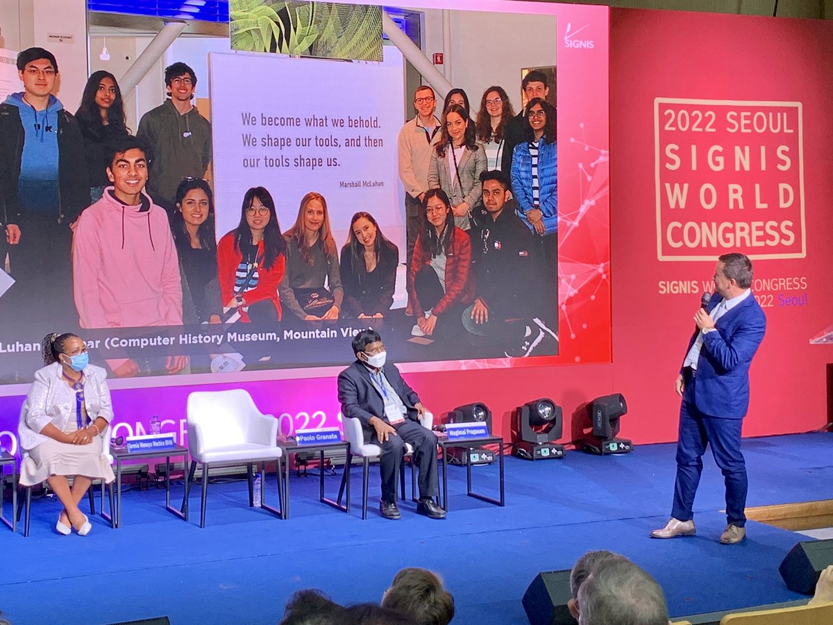 Great plenary panel at Signis World 2022 in Seoul, at 서강대학교 Sogang University: “Hyperconnected yet Alone”.

#DigitalSustainability for building the Future We Want. #SDGs #GlobalGoals #MediaEcology @uStMikes #UofT @global_uoft @UofTArtSci @CCUNESCO