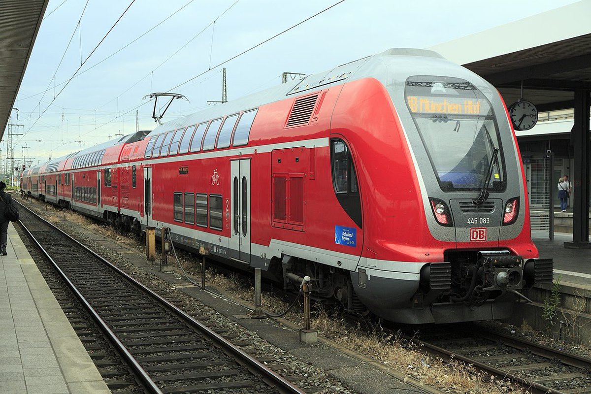the_solartube's tweet photo. Die Luftqualität in modernen gut ausgelasteten Nahverkehrszügen (einige Sitzplätze frei) ist extrem unterschiedlich.
@Bombardier #Twindexx Vario #BR446: 400 ppm CO2 🟢.
Stadler #Flirt SÜWEX #BR429: über 1300 ppm 🔴🔴🔴.
@DB_Bahn @bwegtBW #Saarland #RMV https://t.co/3xVEEG0N1l