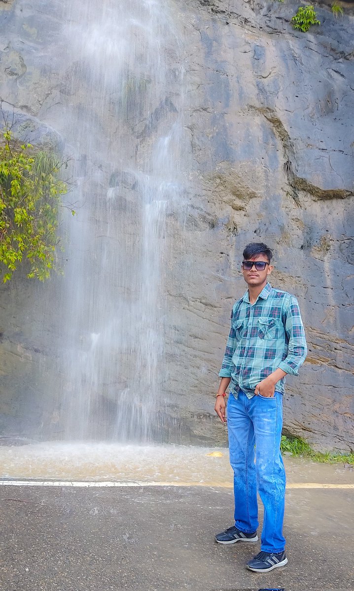 realayush07's tweet photo. Himachali ❣️#ayush_v #himachl https://t.co/QXGjrKFbfN