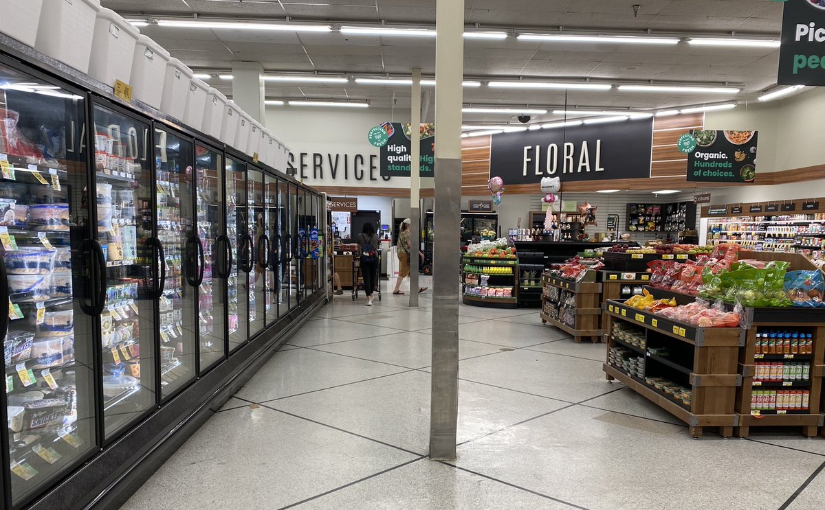 biker_chic's tweet photo. The rule was to shop the outside of a grocery store, not inside aisles, and you’d easily find healthy choices. Ice cream is now at the fruit/veggie section of a Safeway. I support self control but we also have to give people a fighting chance against obesity. https://t.co/obgAbaa4DB