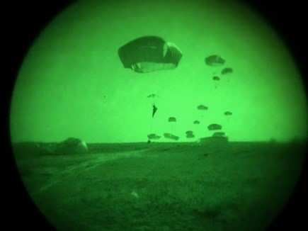 SecArmy's tweet image. On August 16, 1940, the first official @USArmy parachute jump was executed. Now known as #NationalAirborneDay, this significantly changed the way the Army executed critical missions from WWII to present-day conflicts. @82ndABNDiv @101stAASLTDIV @173rdAbnBde @11thAirborneDiv