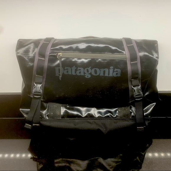 koshepard's tweet image. So good I had to share! Check out all the items I'm loving on @Poshmarkapp #poshmark #fashion #style #shopmycloset #fifthsun #patagonia #spirithalloween: posh.mk/bkVwp2Fvxsb