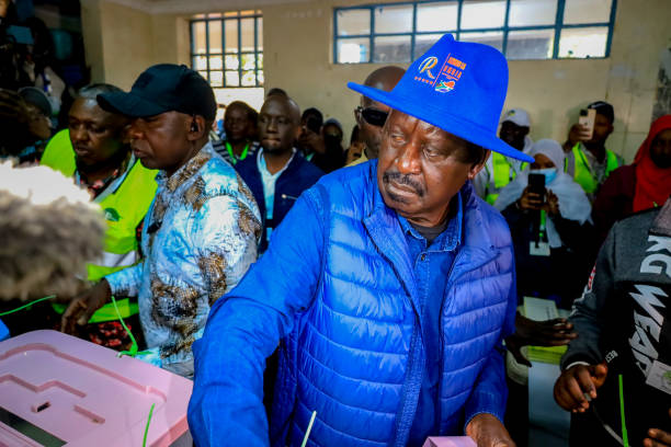 KennedyWandera_'s tweet photo. 📍KICC, Nairobi, Kenya.

Raila Odinga, speaking a day after Mr Ruto was declared winner of the August 9 presidential vote, says the electoral body has orchestrated a "travesty and blatant disregard of Kenya's law" adds that "the figures announced are null and void" #KenyanDecides https://t.co/dPbwIZTd1c