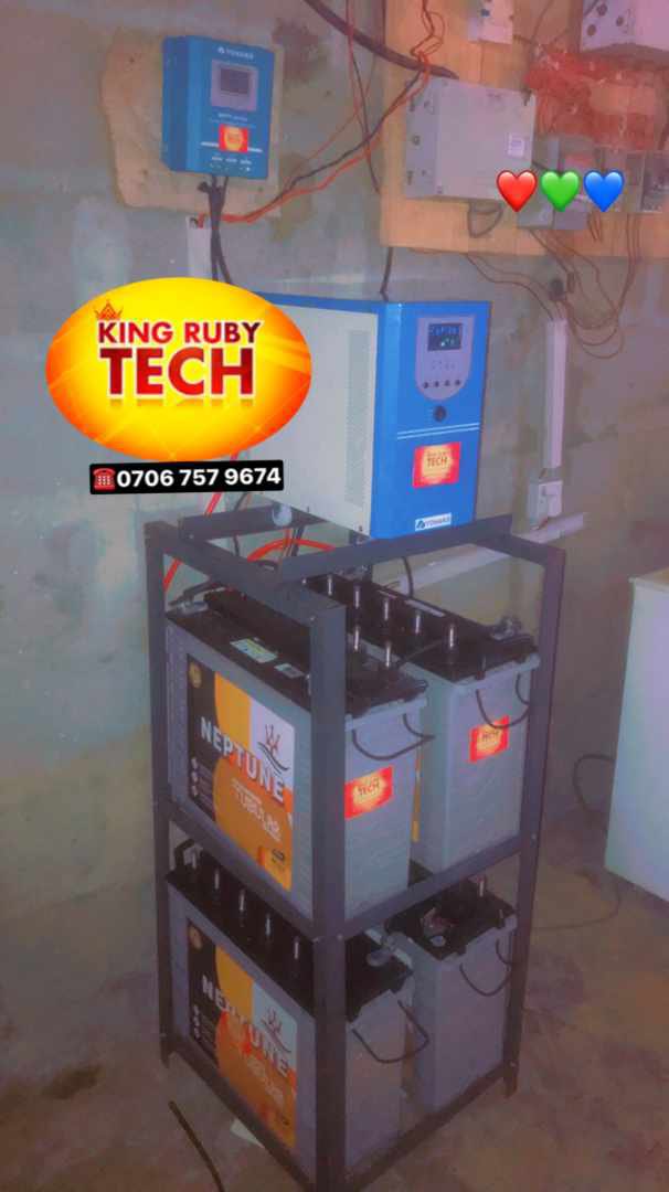 kingrubytech's tweet photo. 🌞5kVA/48v Solar and inverter system  by #kingrubytech for just N1,980,500 only 
Call/WhatsApp: 07067579674
Get 24hrs/7 uninterrupted power supply at best rate . Naira #Asuuwhy  FUEL LOL #UTAS #GOSOLAR https://t.co/ip8ZuSh3R1