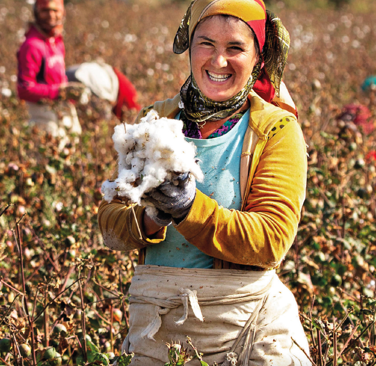 ICAC_cotton's tweet photo. It provides critical employment and income to women in many least-developed countries, and because cotton cultivation absorbs more CO2 than it produces, growing cotton actually fights climate change. 

Truly, cotton deserves its own special day of recognition and celebration! https://t.co/usSwxSf5Yl