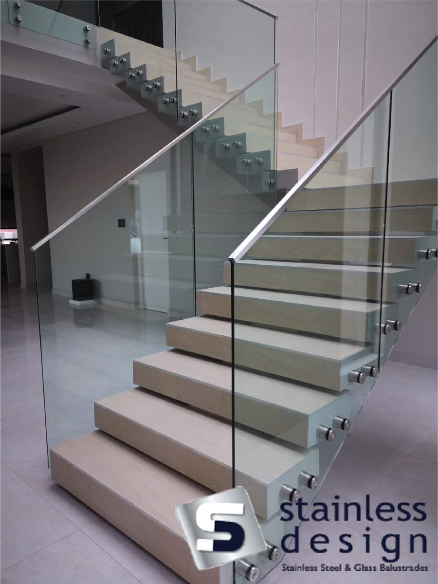 StainlessInfo's tweet photo. Modern take on Staircase Railings, supplied by Stainless Design.

For a quote send us a mail at quotes@stainlessdesign.co.za or give us a call on 080 111 1012 ( Toll Free ).

#design #interiors #modernstyle #railing #renovation #stainlessdesign #staircasebalustrade #staircase https://t.co/QDiYfbzdPx