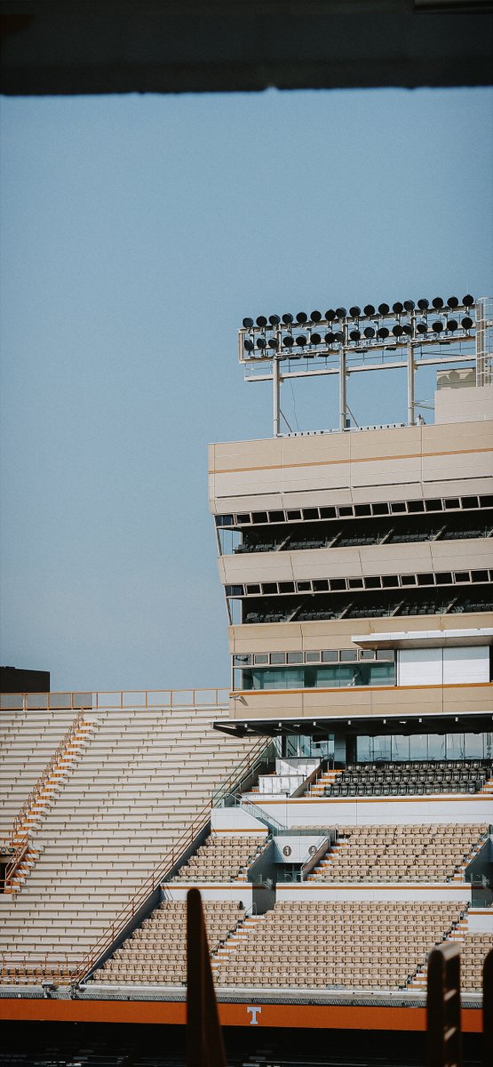 Vol_Football's tweet photo. a beautiful sight #wallpaperwednesdays 

#GBO 🍊 https://t.co/UF9Psqmsye
