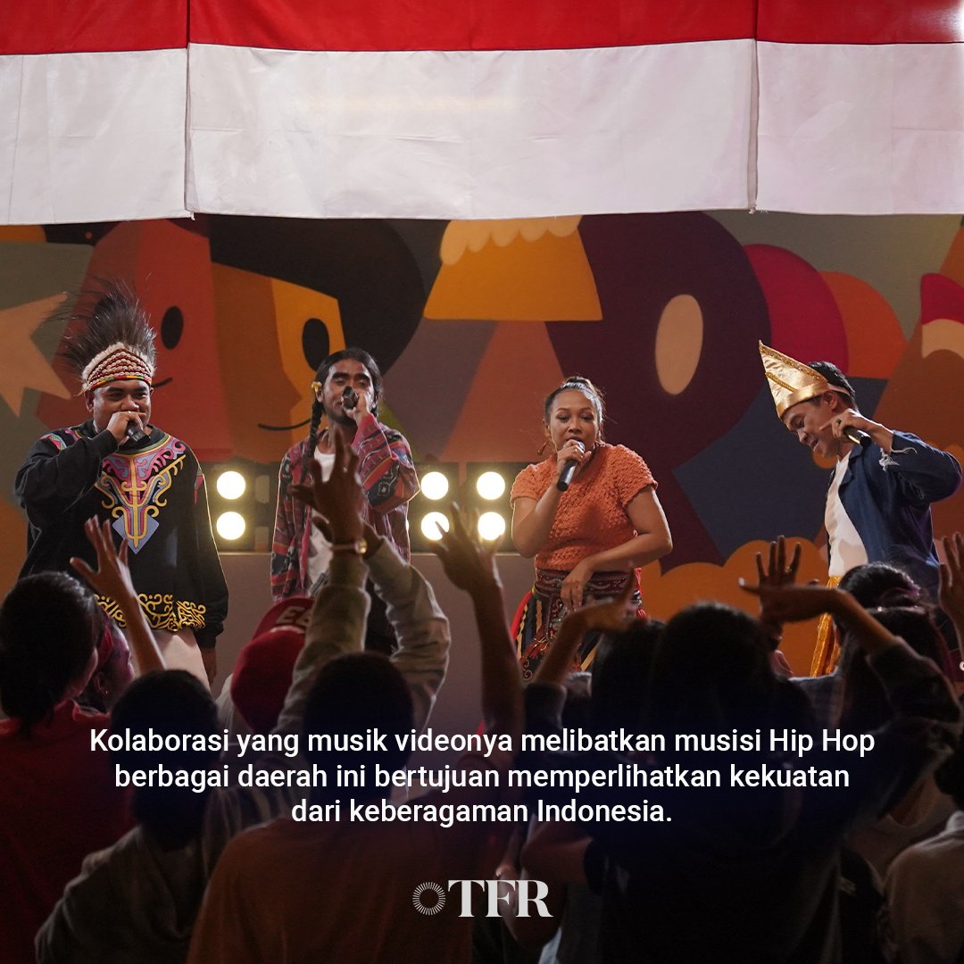 Udah ada yang nonton video musiknya? Ada dayukoto (Padang), @presidentidore (Maluku Utara), <a href="/ryuurevoir/">Ryuu</a> (Cirebon) dan @epo_dfenomeno (Papua) yang juga jadi representatif musisi Hip Hop tanah air!