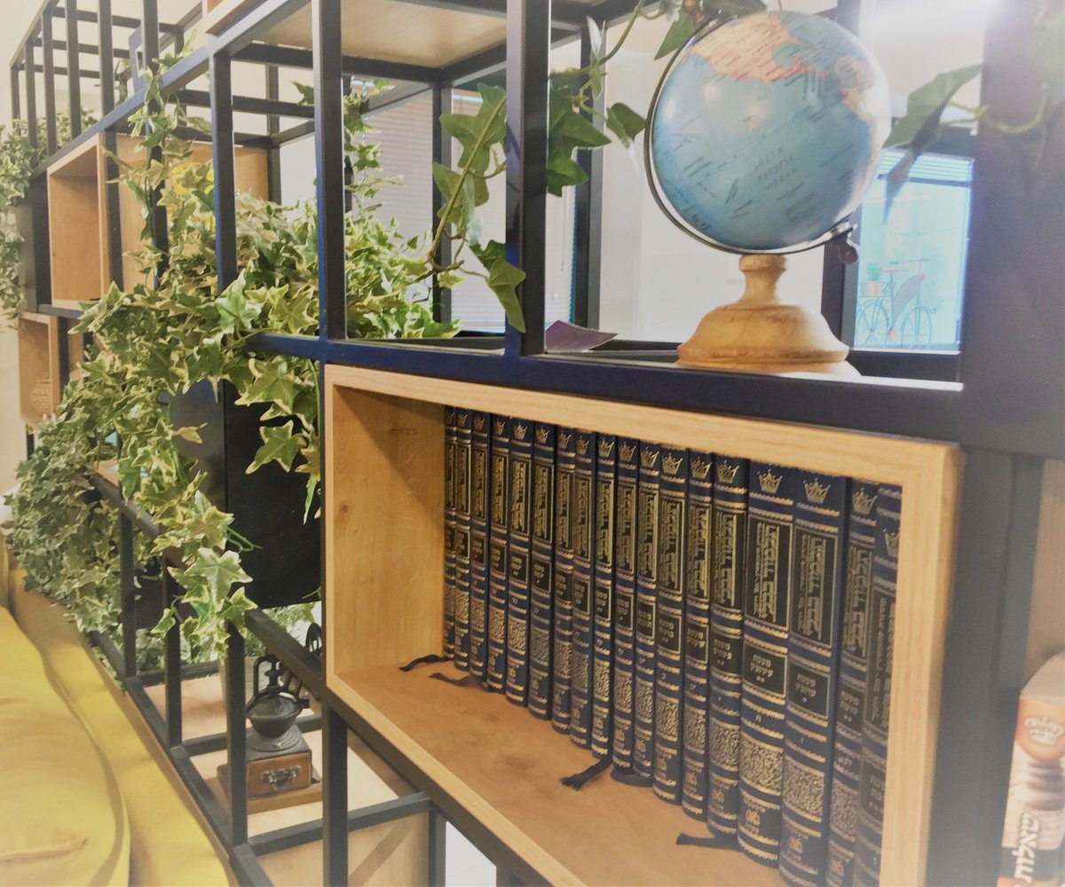 Elazar Georgiev 💫 tweet media