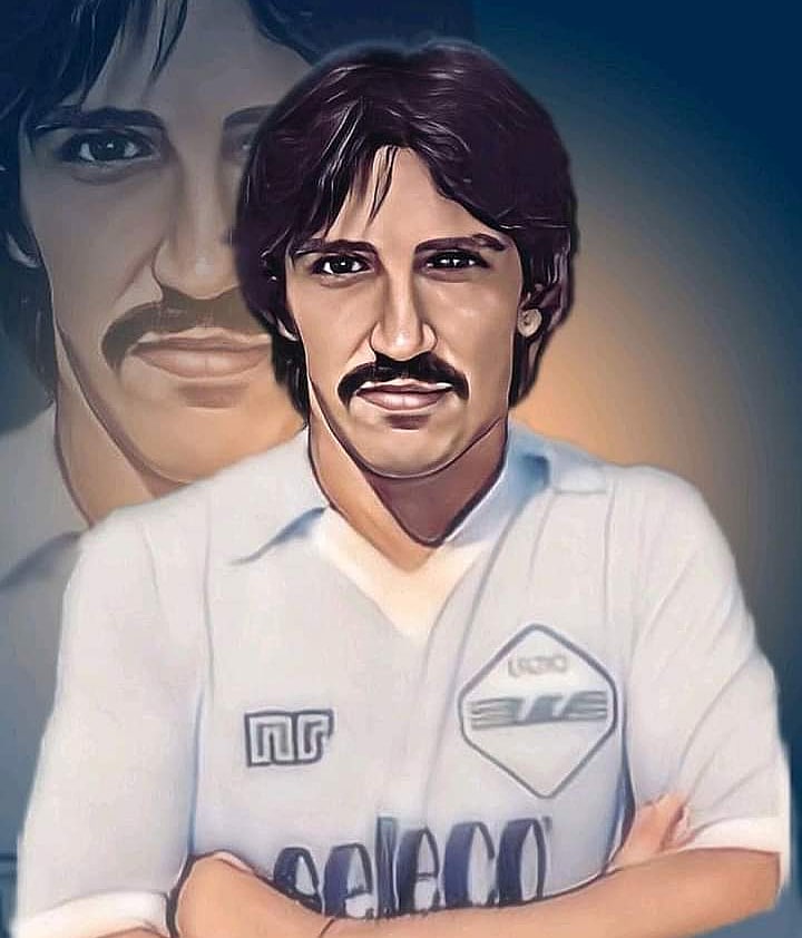 VellaEnrico's tweet photo. ⚽🤍🦅💙🏛
▫
#enricovella #lazio #sslazio #sslaziostory #sslazio1900 #eagleslazio #irriducibililazio #roma #forzalazio #lazialita #lazialibellagente #noilamiamoeperleicombattiamo #noilaamiamo #perleicombattiamo #laziofans #laziali #laziostyle #avantilazio #forzalaziocarica https://t.co/YmlvPatdcs