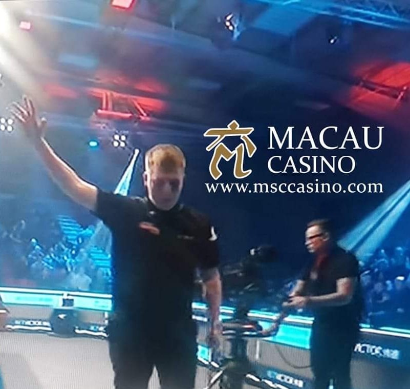 𝐁𝐞𝐬𝐭 𝐨𝐟 𝐋𝐮𝐜𝐤 𝐭𝐨 𝐀𝐚𝐫𝐨𝐧 𝐇𝐢𝐥𝐥 𝐢𝐧 𝐆𝐞𝐫𝐦𝐚𝐧𝐲 𝐚𝐭 𝐭𝐡𝐞 𝐄𝐮𝐫𝐨𝐩𝐞𝐚𝐧 𝐌𝐚𝐬𝐭𝐞𝐫𝐬 🇩🇪 😎 🇮🇪 <a href="/AaronHill147/">Aaron Hill</a>

Wednesday at 3.30pm against World number 12 <a href="/barryhawkins11/">Barry Hawkins</a>

Coverage on <a href="/BBCSnooker/">BBC Snooker</a> <a href="/RTEsport/">RTÉ Sport</a> &amp; @eurosport

#MacauCasino #CrucibleClubCork