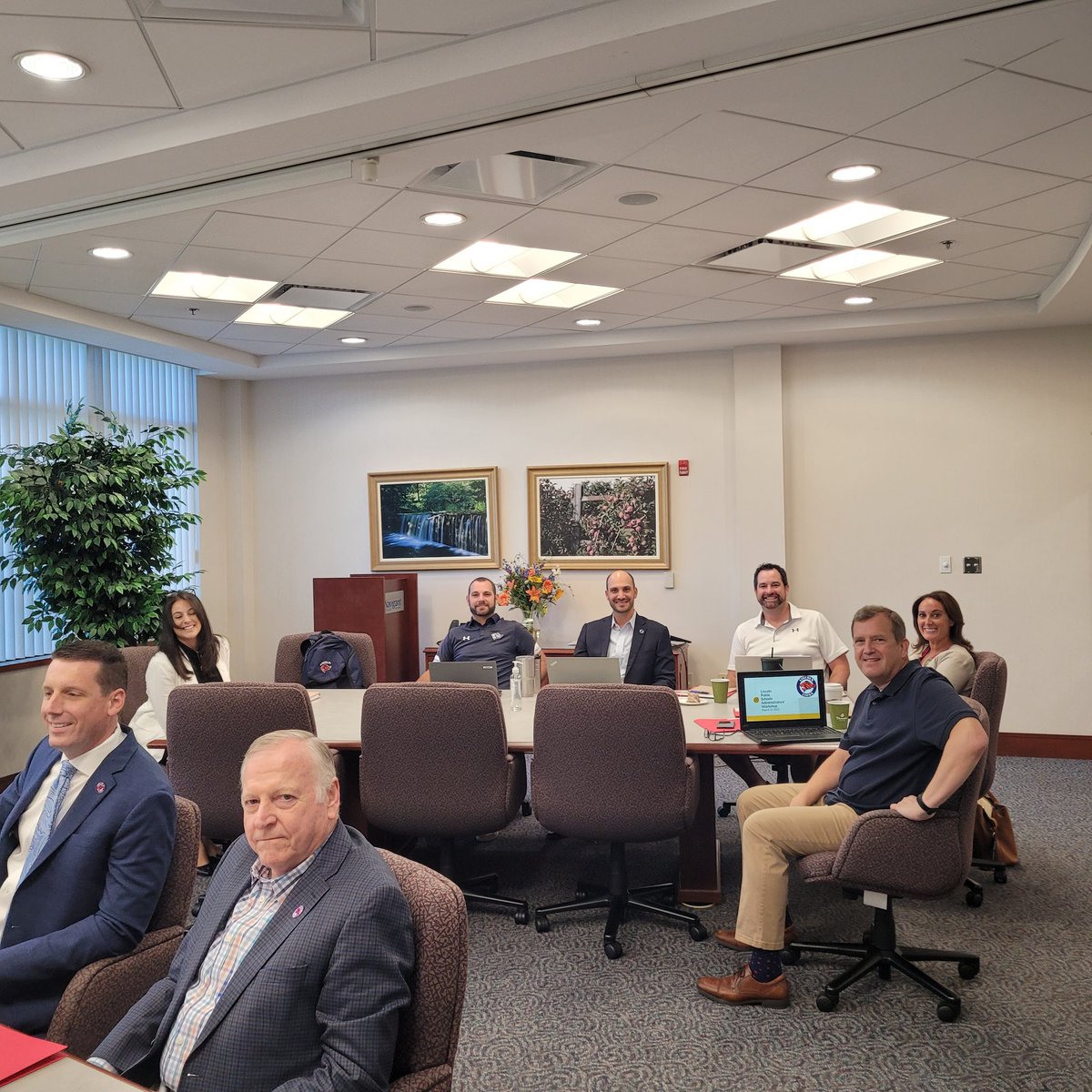 LFilippelli1's tweet photo. Leadership for Learning 2022! So happy to lead this amazing team of Lincoln Administrators!
Great day for our admin retreat and planning session! "Can't hide that Lion pride"!
@KevinJ_McNamara @rmezzanotte @DenhamLianne @rezasarkarati @SchoolLonsdale @LeanneSaravo @JamesW_79 https://t.co/HuqVMmAZfA