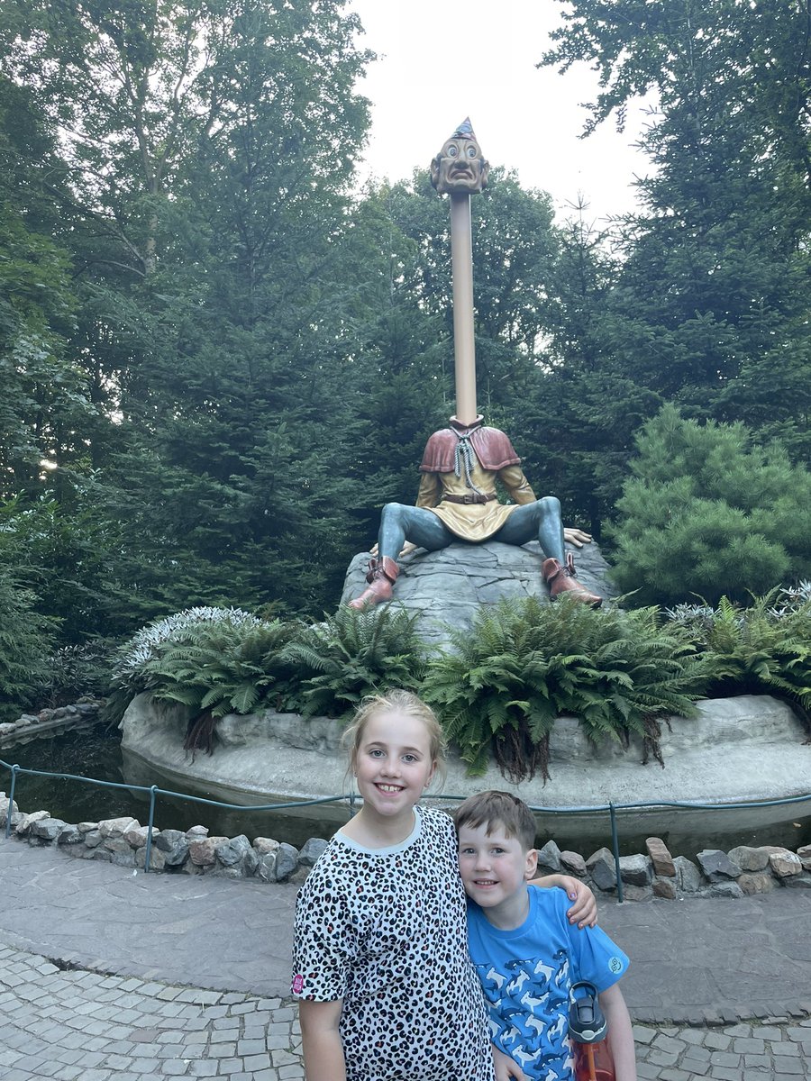 Mrs_B1985's tweet photo. @maddiemoate @gregfoot Just got back from a fab holiday in NL. Of course there was one place that the kids insisted we went to @Efteling It didn’t disappoint! https://t.co/FAnuwmeHc4