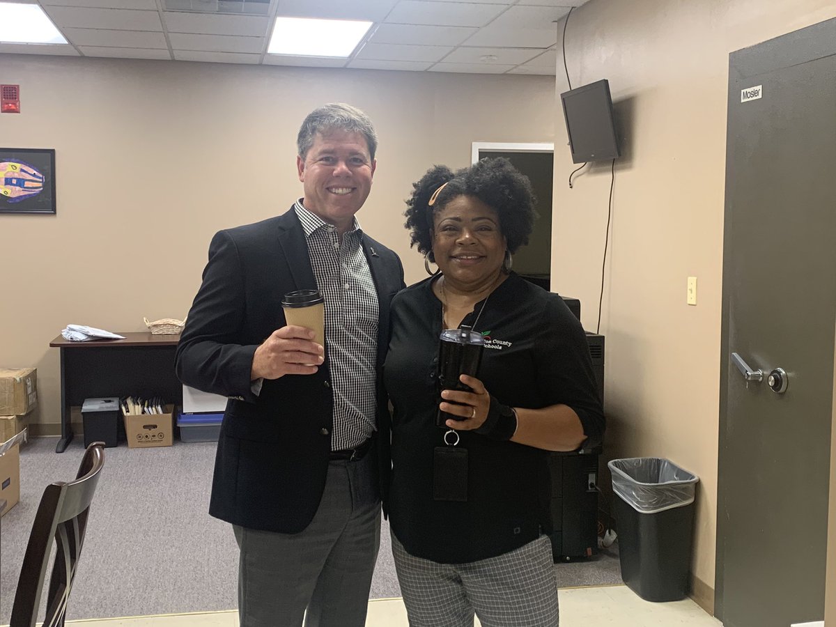 CarlinMcglown's tweet photo. Coffee and conversation @TCSchools_ CO2. @johncombs_ @Brina_SSM https://t.co/Zcgo5yrzN5