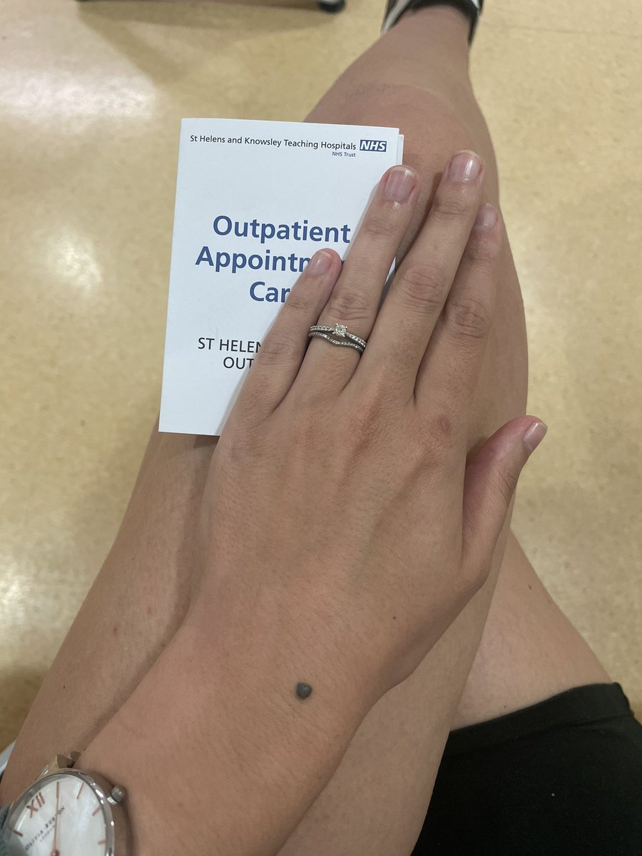 shivvybaby87's tweet photo. A short story in photos…get your moles checked, it might save your life. #checkyourmoles #thismorning #BeSkinSmart #molecheck https://t.co/RgMAHF1PpI