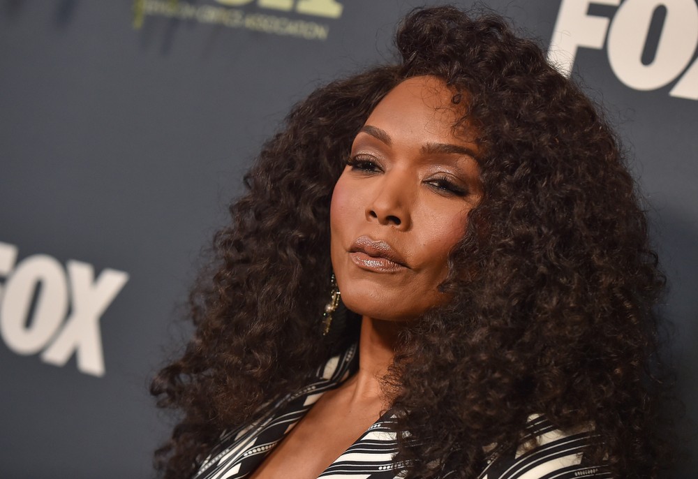 Happy Birthday, Angela Bassett! Truly an actress worthy of a crown. 