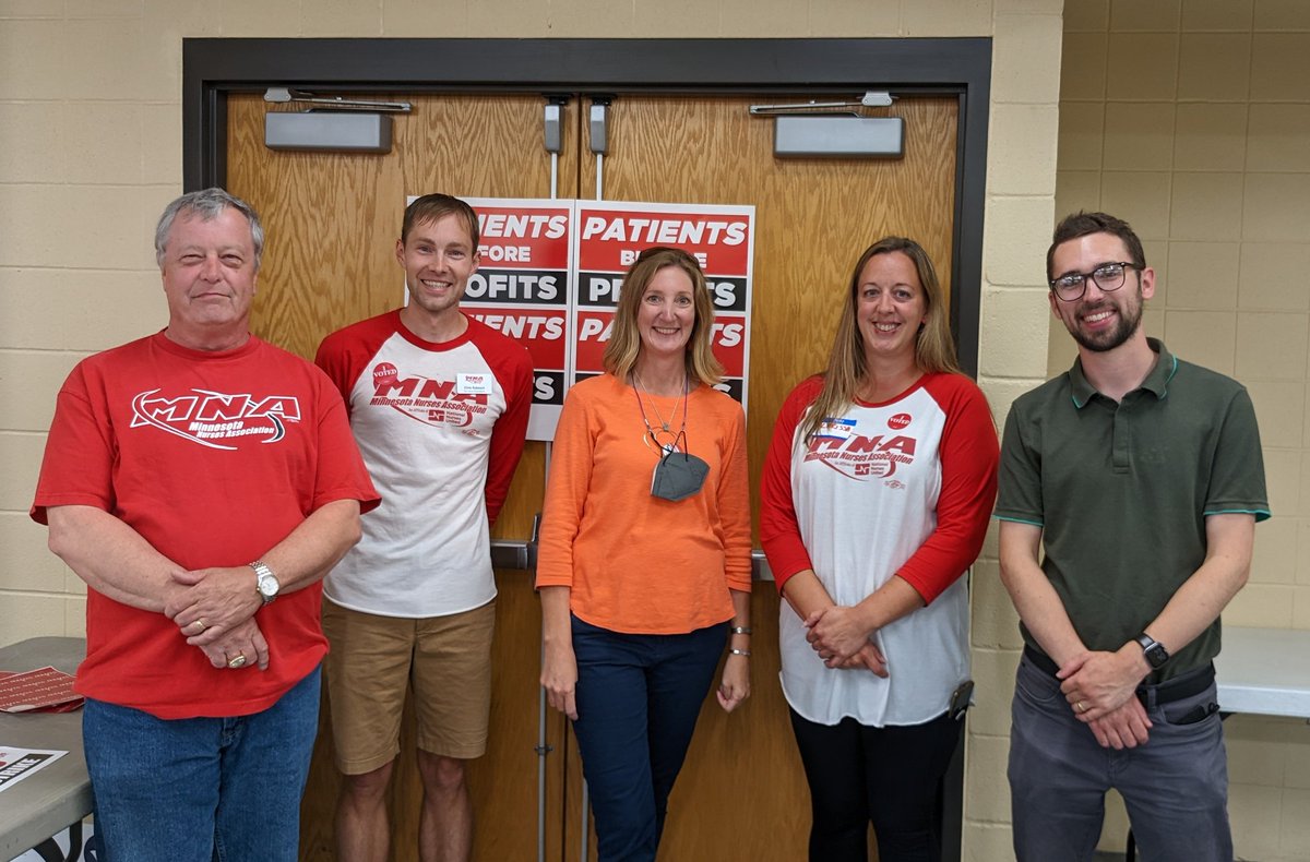 mayouduluth's tweet photo. Standing in solidarity with our @mnnurses, who voted yesterday to authorize a strike. #PatientsBeforeProfits https://t.co/i2oG4WEPdy