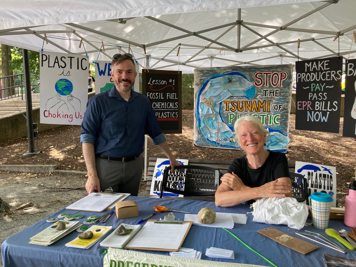 PlasticFreeMass tweet media