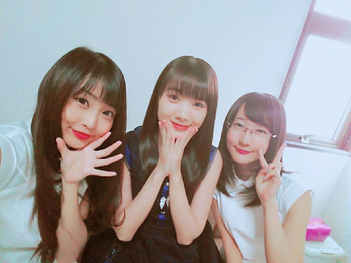 DLH_prest's tweet photo. #見た人もなにか無言で3人組をあげる 

#ミケネコガールズ
#MELLOWMELLOW
#Cupitron
#麻里さんとKusKusさん https://t.co/KfVydPY3Y2