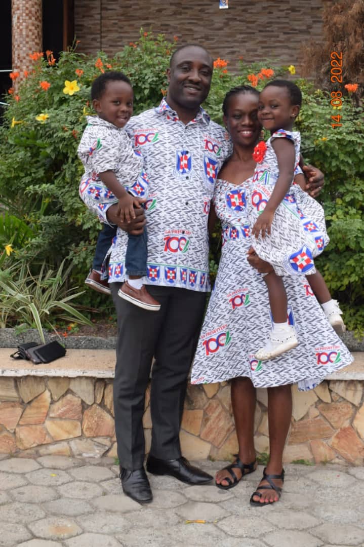 GaPresbytery's tweet photo. LUNCH TIME SERIES📸📸📸

Should we send you the Centenary Cloth Ordering Process before the next Challenge???😀😀😀

Visit the Ga Presbytery Office to buy yours at GH¢ 30 per yard. 

Don't be left out😉

#RepYourCentenaryCloth
#GaPresbyteryIs100Years https://t.co/OF4nqOmjoH