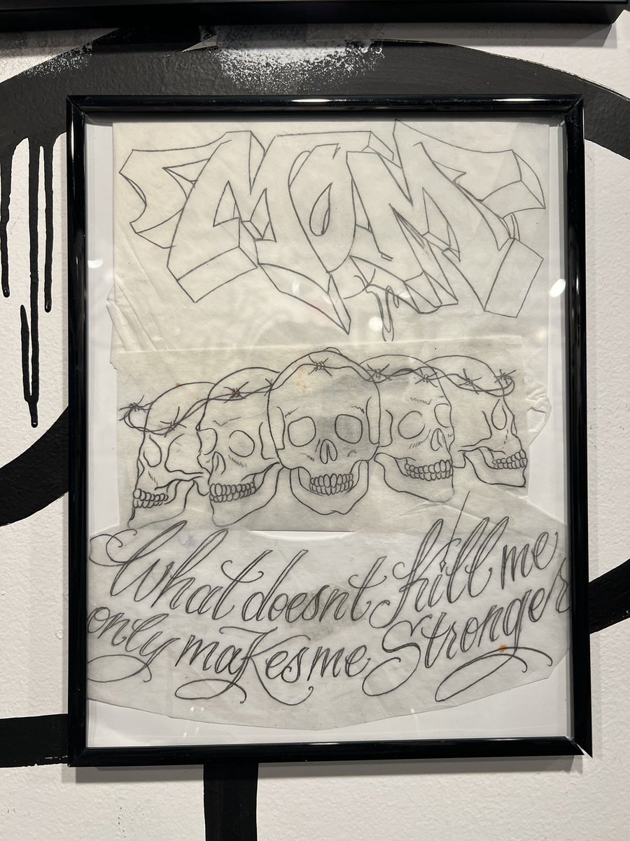 vraequintar's tweet photo. Rest In Peace Bernie Oiler. Last night was a great event in honor of this Miami writer put together by Dade wear. Lots of great images of his work, tattoo drawings, and hand styles for days. He was exceptional. #ripoiler #dadewear #graffiti https://t.co/HHCtVhLtyp