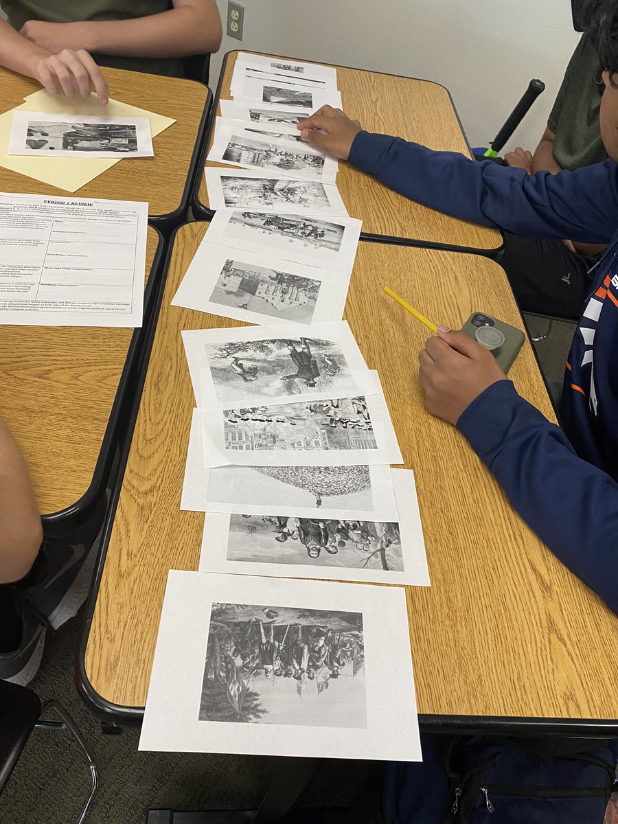 MemorialAcDec's tweet photo. Building towers out of what we have in common and working together to complete a history challenge. It’s been a fun start to school! https://t.co/4wLORrF4fx