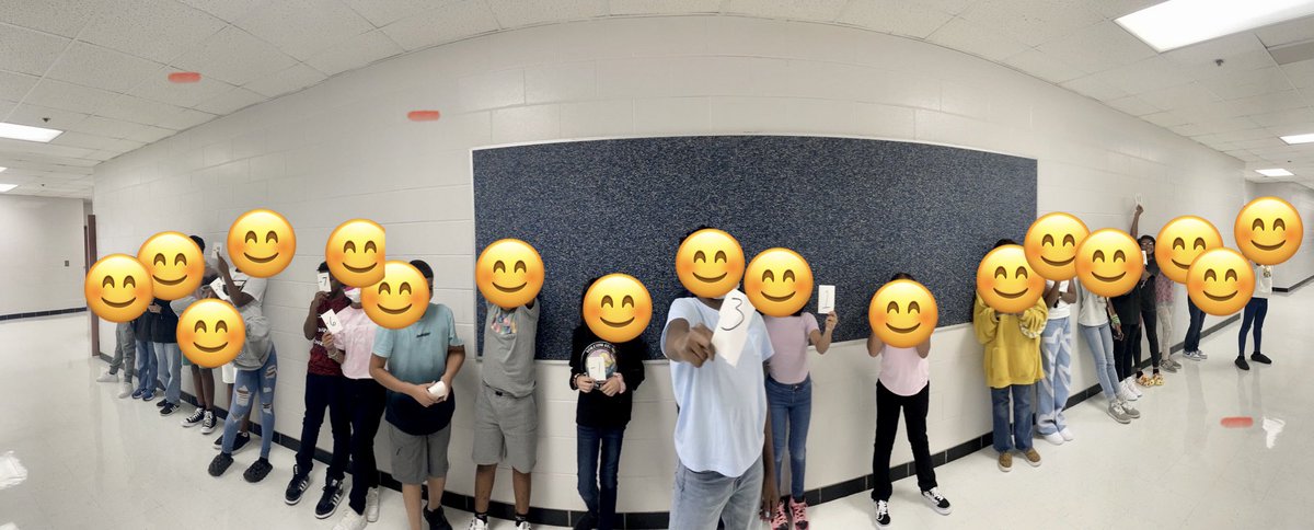 Courtney Holman Clark tweet media