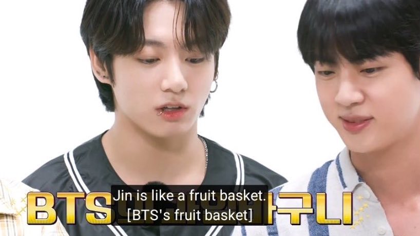 jvnggkuk's tweet photo. run bts without context https://t.co/uXfclHift0