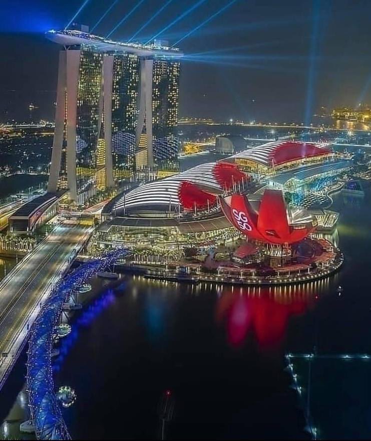uberplanet's tweet image. Singapore is living in the future 🤯🇸🇬 #Singapore