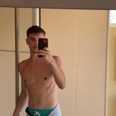 Faara62's tweet photo. #NouvellePhotoDeProfil sah quel plaisir les vacances ☀️ https://t.co/Xl016G1Ney
