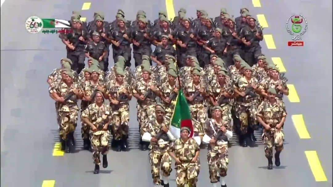 HichAbh's tweet photo. #مرحبا_بكم_في_تندوف 
✌️🇩🇿✌️ https://t.co/Nw99T735HW