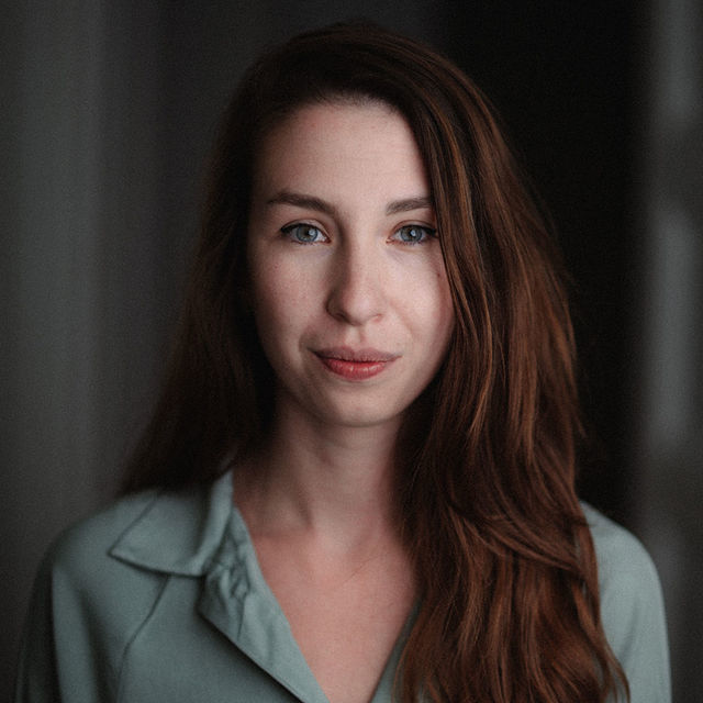 gc_congress's tweet photo. In “Klassik und Games? Wie man über twitch, Games, VR &amp; AR neue Zielgruppen für Klassische Musik begeistert” zeigt Laura Zenziper, dass sich junge Leute durchaus für Klassik interessieren und wie Gaming genutzt werden kann Musik zu vermitteln. https://t.co/4rrBkOfRrU #gcc22 https://t.co/r4GzbUwRdJ