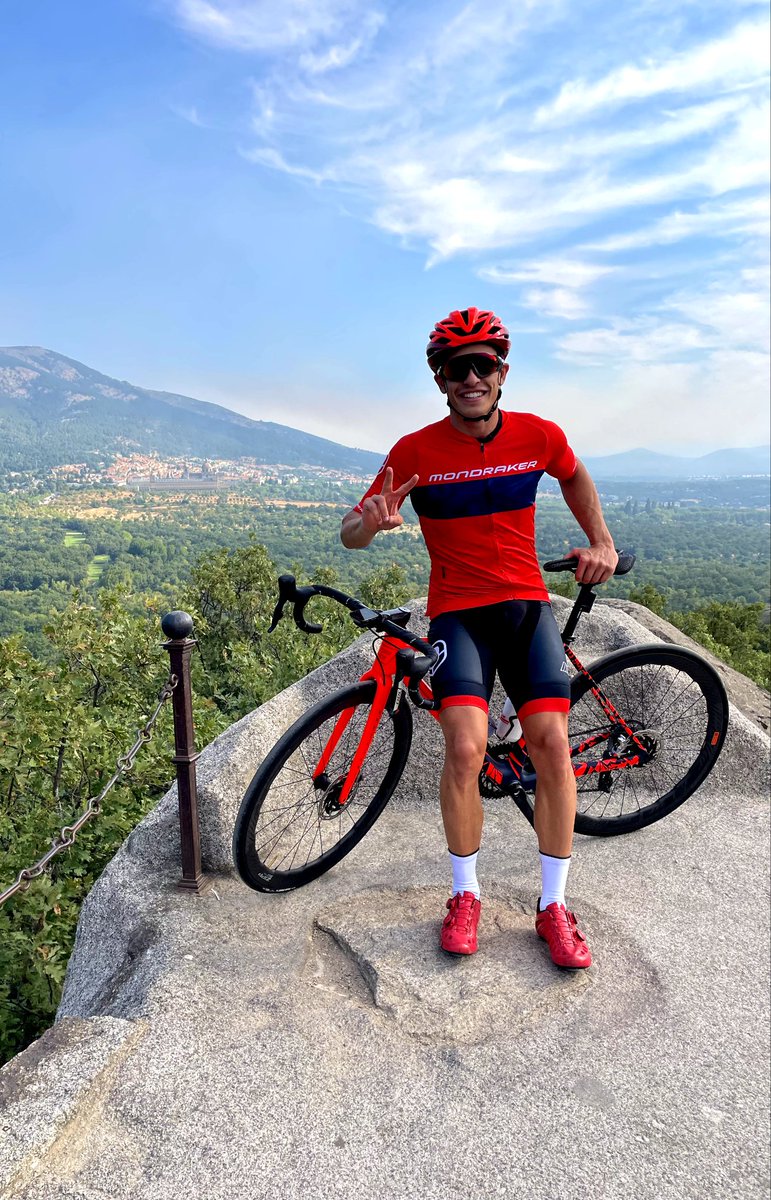 marcmarquez93's tweet photo. First day of cycling after 11 weeks😁😍 https://t.co/Q3TQ0VFCwY