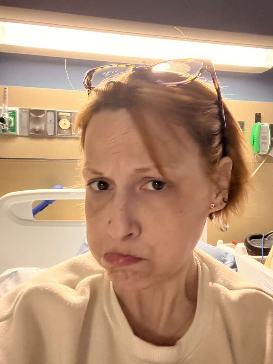 Kindle_My_Heart's tweet photo. Dr just said another day I’m staying.Worst bday ever yest. The hospital food is awful, and kitchen staff rude. These bills are gonna be horrendous. You think with all you pay, the food would be decent (and correct) when you order. Help appreciated at $jamidjohnson @pulte https://t.co/r75o42SU7O