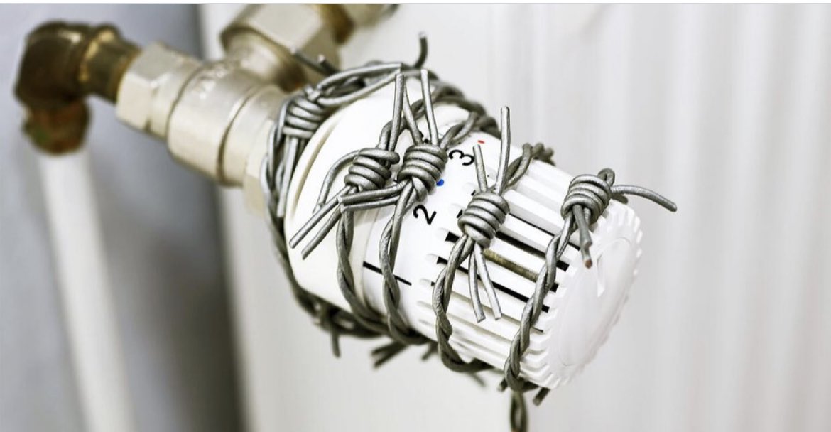 Ja, die Gaskrise ist schlimm, aber wir sollten uns auch um das Problem Symbolfotos kümmern. ☝️