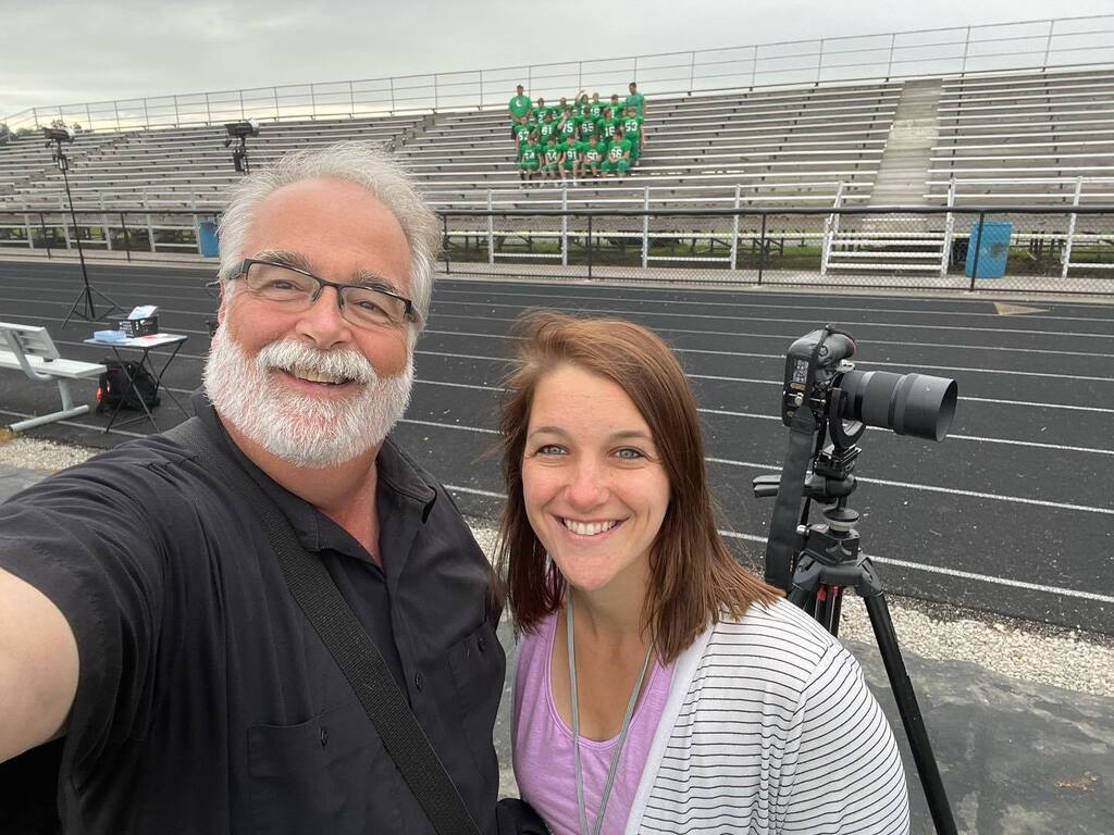 TerryDunlap's tweet photo. 🏈🏐⛳️ West Branch Middle School Fall sports picture day

#DunlpPhotography #DpSports #FallSports #PictureDay https://t.co/vR2BcYVMLm https://t.co/6zfj1mezPT