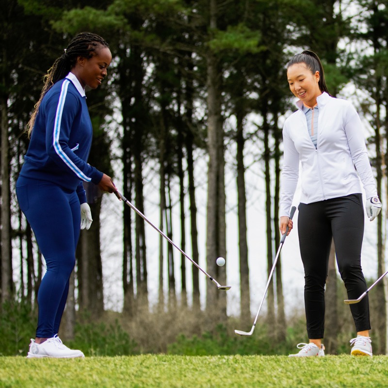 FootJoy's tweet photo. More comfort. More drive. ๐
FUEL offers easy foam cushioning and added toe spring, all in one lightweight package.
#FJFUEL