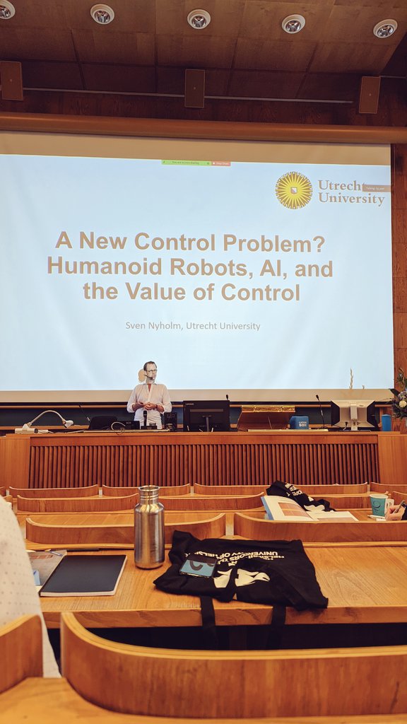 Alicja Halbryt tweet media