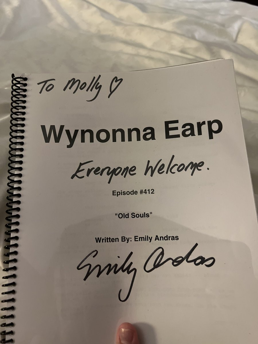 breastalligator's tweet photo. still riding the high that was getting to meet @emtothea (a few times) this weekend. it was an absolute pleasure and she’s a great reminder that heroes always win. thank you emily, i hope to work with you someday🫶🏻
#Ehcon22 https://t.co/vuGVLnRTvK