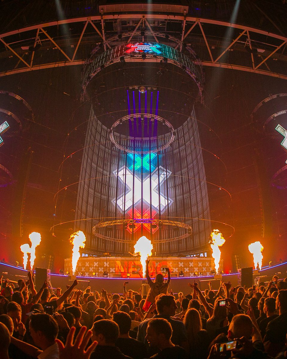 _AMFofficial's tweet photo. ❌❌❌Trip back to 2015 when we all went crazy throughout the night. What do you remember from that AMF? #AMF10 https://t.co/paLL9rNIsB