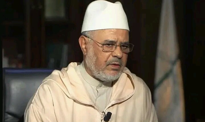 ElcapoHamza2's tweet photo. الدكتور و العالم المغربي يذكر المنطقة  بالتاريخ المغربي المغصوب بسبب الإحتلال الأوربي للمنطقة حينما كانت المملكة الشريفة امبراطورية في حدودها الحقة
#الريسوني   #الريسوني_يمثلني https://t.co/RuhkOPYSbl