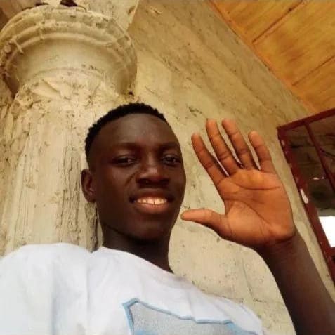 I am living alone 😭✝️✝️✝️🙏