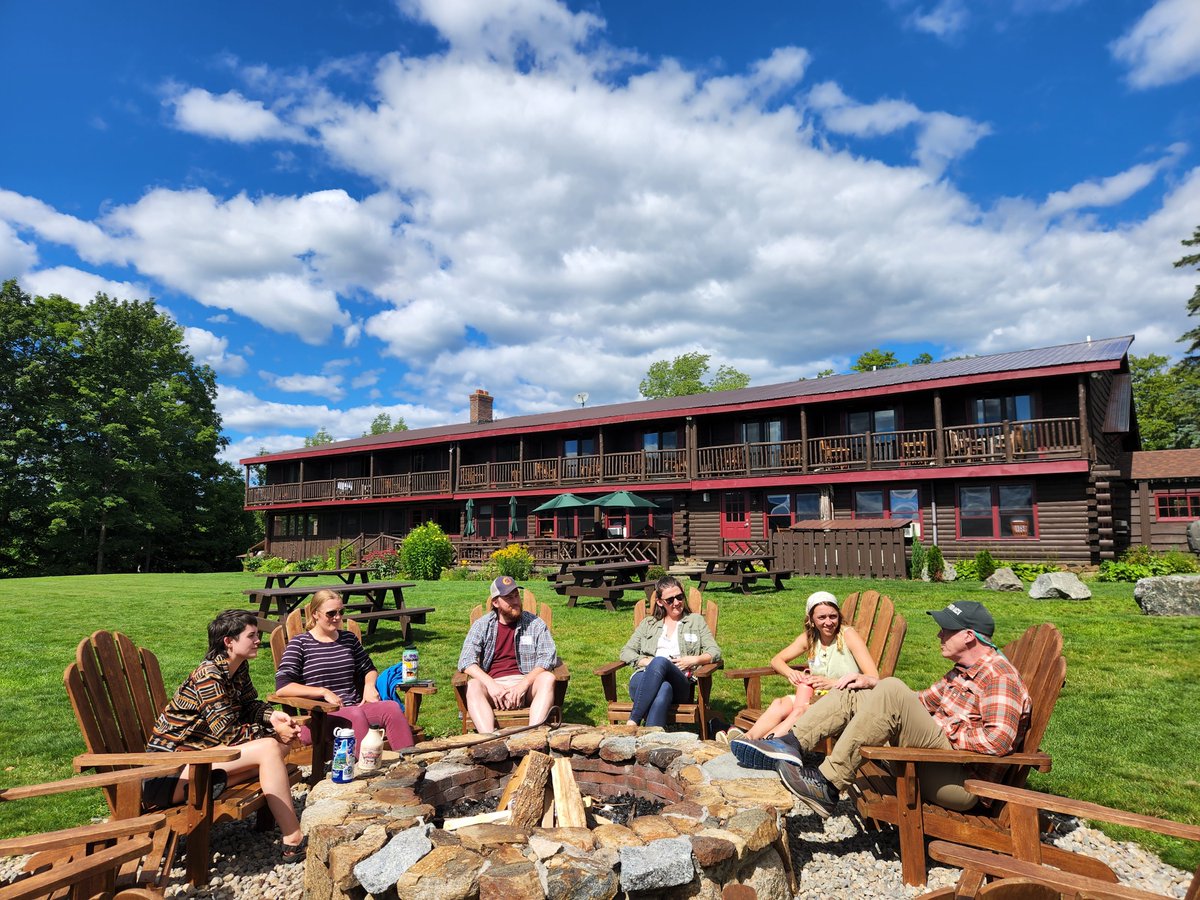 AdkLandTrust's tweet photo. Some members of our Next Generation Council had a rare and wonderful opportunity for an extended chat with @billmckibben following our annual meeting at @GarnetHillLodge.  

#Adirondacks #NextGen #Conservation #LandTrust https://t.co/LTYrad2NX8
