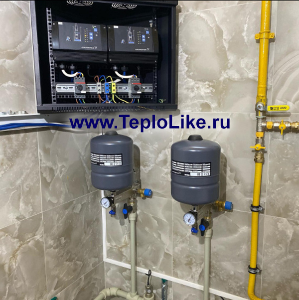 teplolikeru's tweet photo. Монтаж систем отопления или реконструкция, ремонт систем отопления, это то что актуально в частном доме, коттедже, даче. https://t.co/HXomqdkGAw На фото Вы видите сделанный нами комплекс автоматики для двух глубинных насосов😎👍 основной + резервный
+7 (925) 123-96-24, Денис https://t.co/tSRcxWtueJ