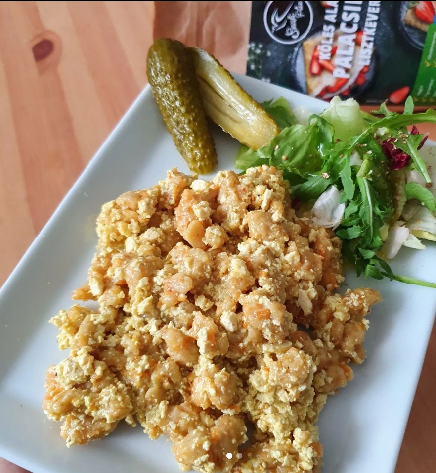 Szafi1's tweet photo. Szafi Free vegán répás nokedli (gluténmentes, tejmentes, tojásmentes) - https://t.co/G7bDAqp7S8 https://t.co/zmQEklpk41