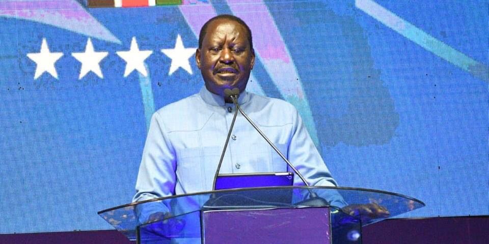 Abdiwalikeyton's tweet photo. Raila Odinga REJECTS IEBC declaration of DP Ruto as president-elect, says Azimio is pursuing all available constitutional options.
#KenyaElections202 #M24Somalitv https://t.co/Np3d2dr5ct