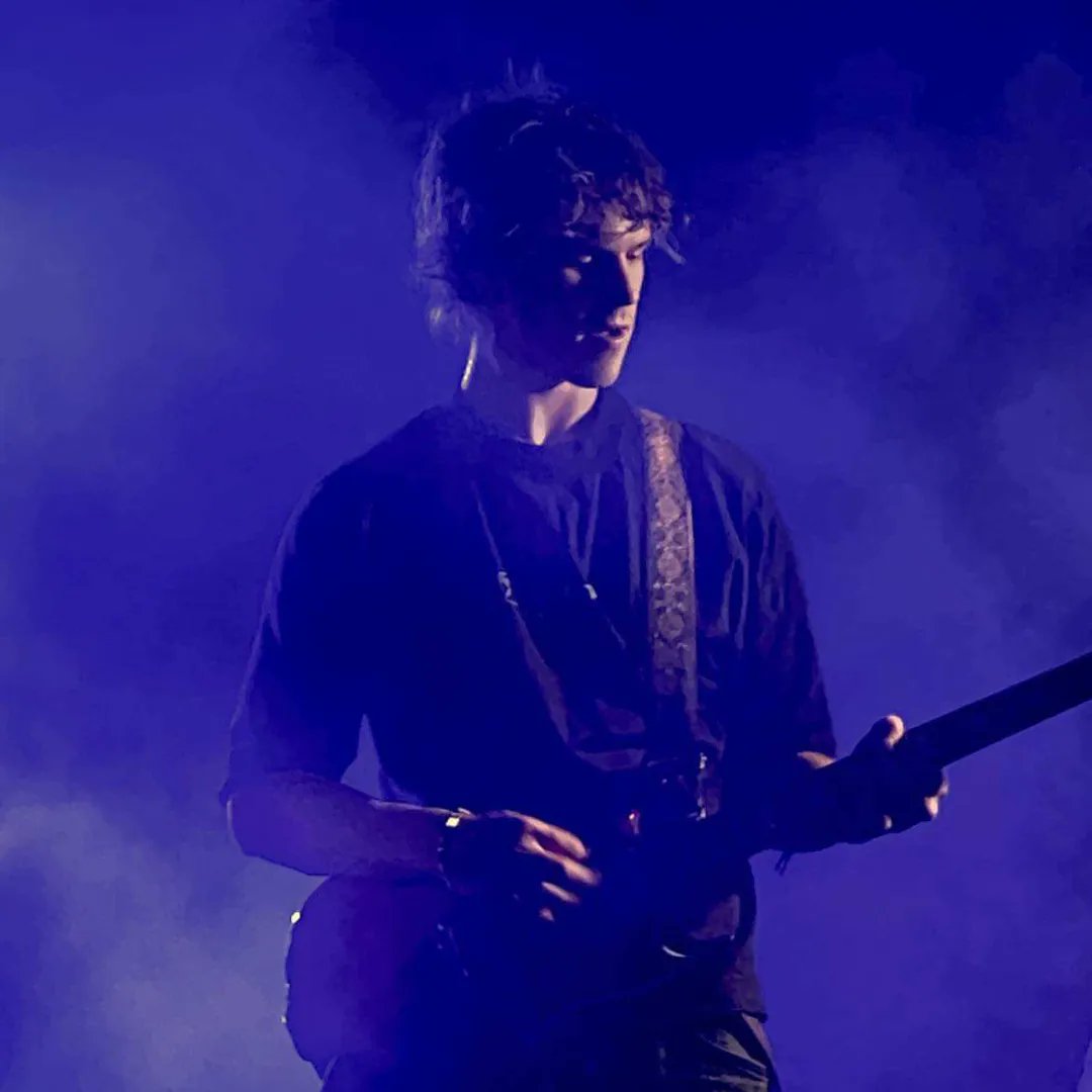 Pretty Criminal tweet media