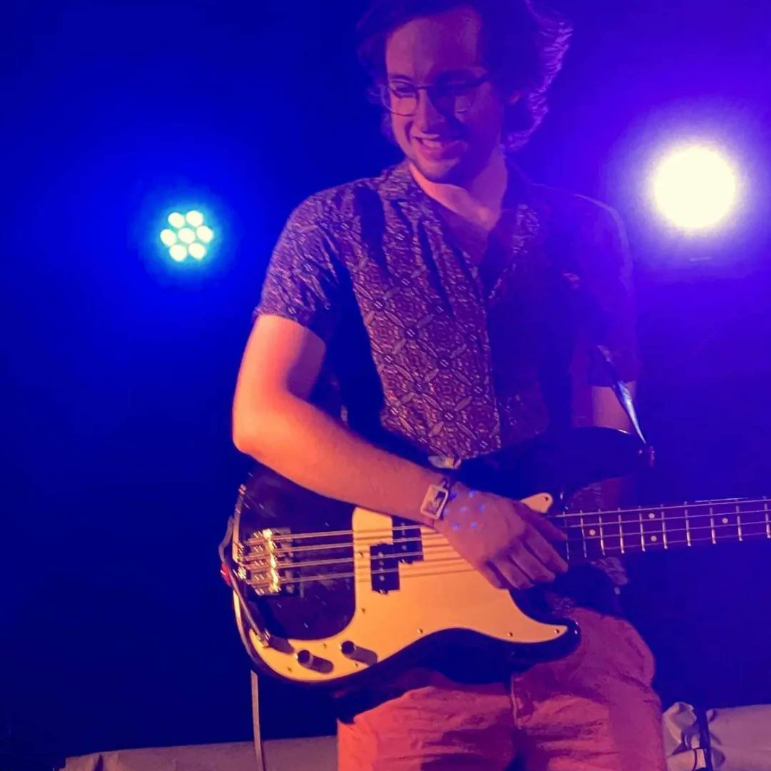 Pretty Criminal tweet media